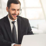 call-centre-agent-man